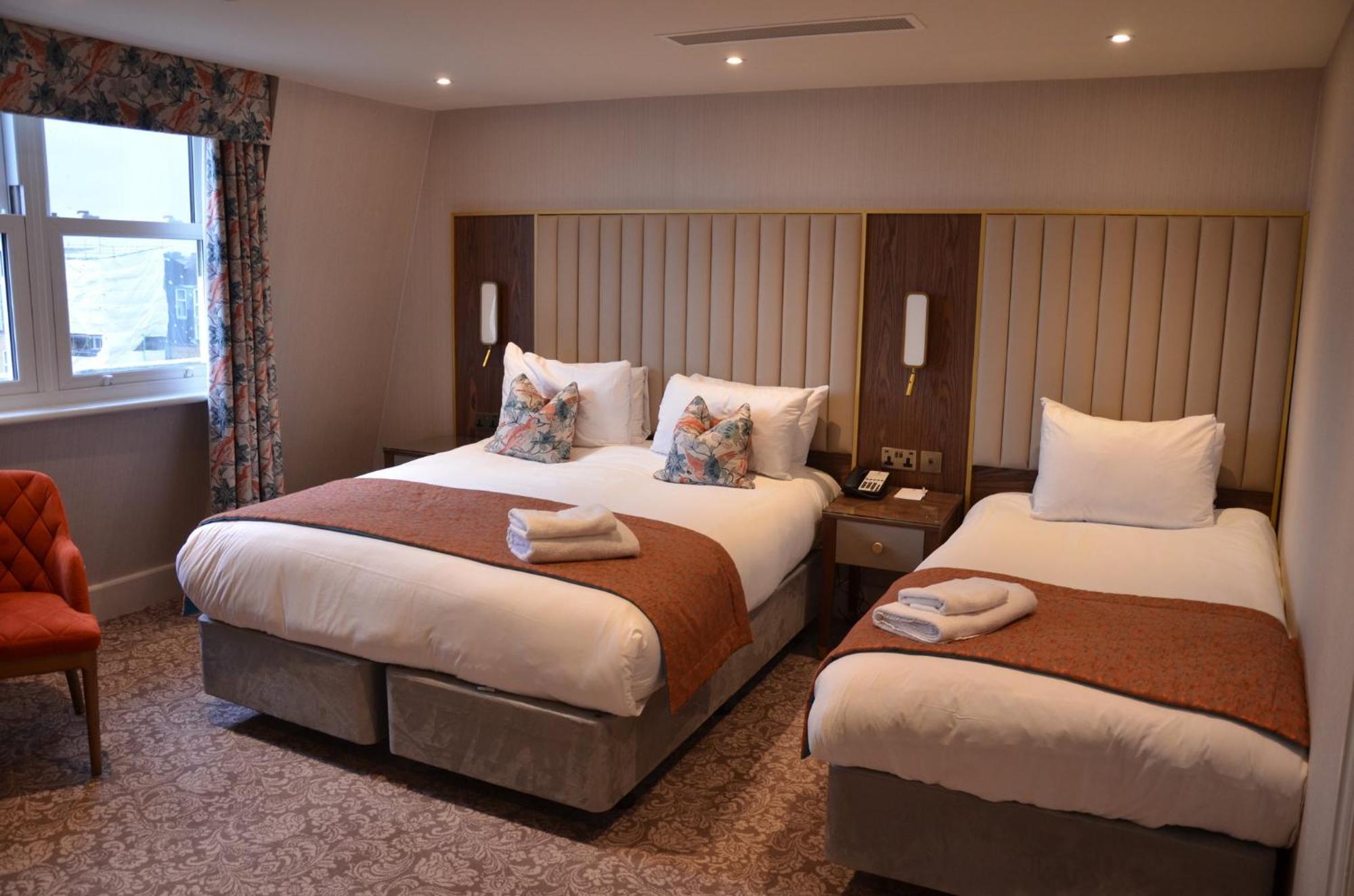 Voco The Clifton Folkestone By Ihg Hotel ภายนอก รูปภาพ