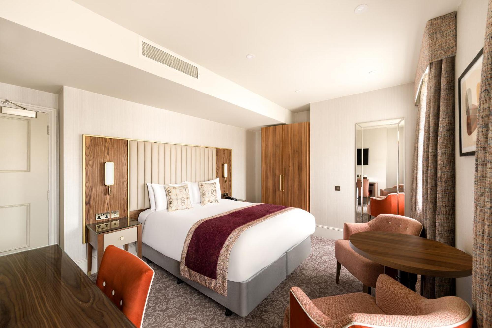 Voco The Clifton Folkestone By Ihg Hotel ภายนอก รูปภาพ