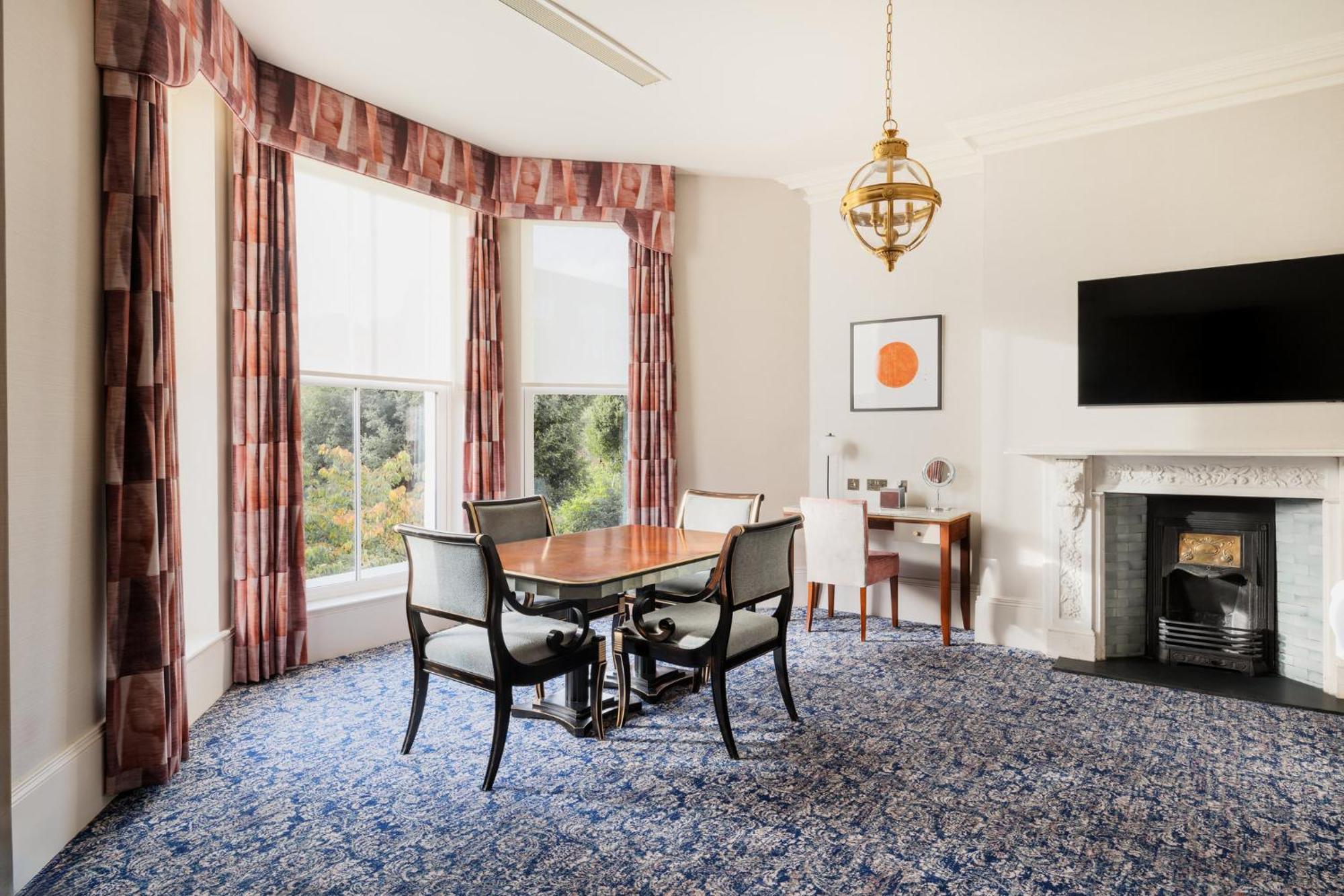 Voco The Clifton Folkestone By Ihg Hotel ภายนอก รูปภาพ